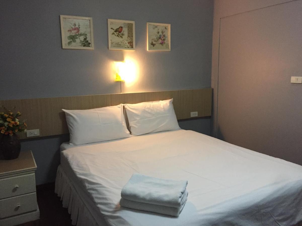 Nawaporn Place Phuket Eksteriør billede