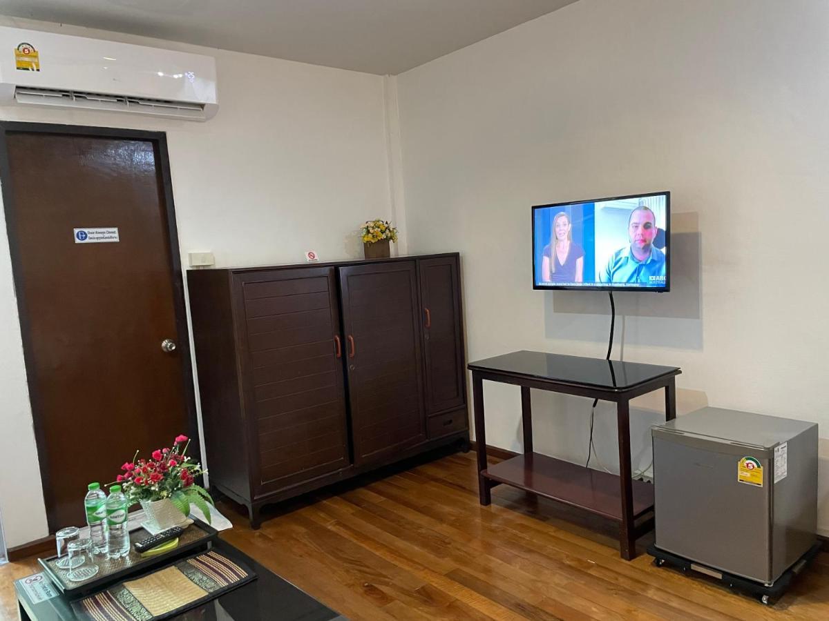 Nawaporn Place Phuket Eksteriør billede
