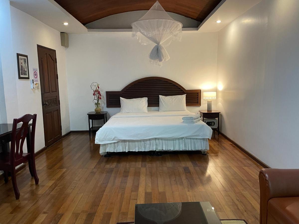 Nawaporn Place Phuket Eksteriør billede
