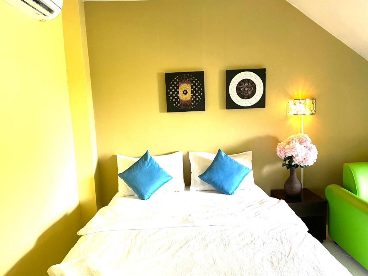 Nawaporn Place Phuket Eksteriør billede