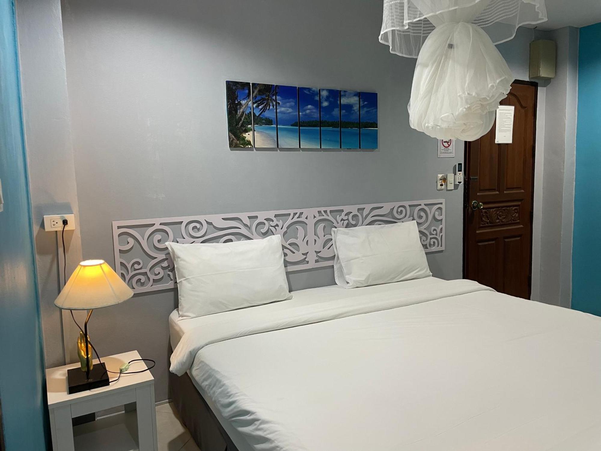 Nawaporn Place Phuket Eksteriør billede