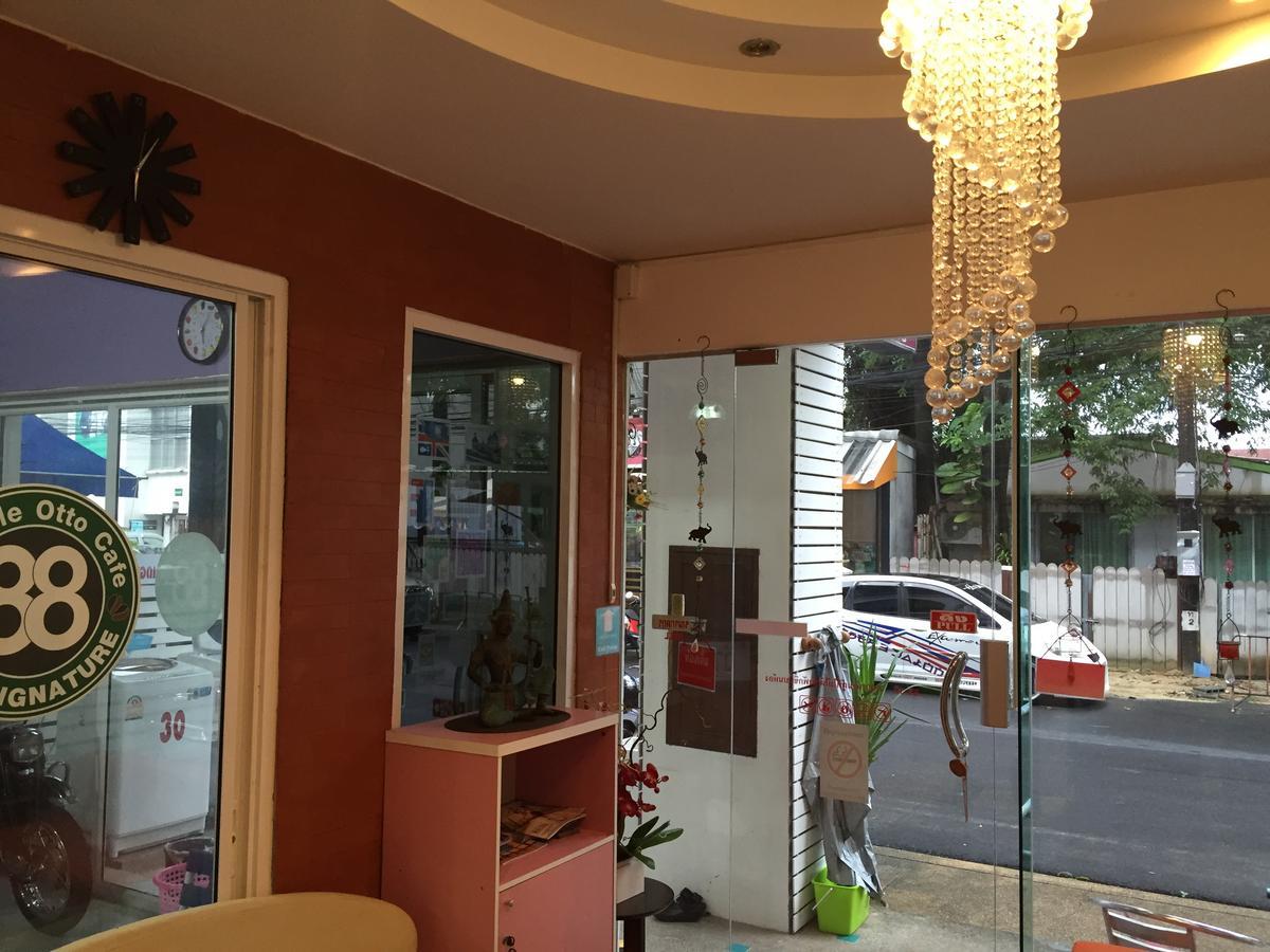 Nawaporn Place Phuket Eksteriør billede